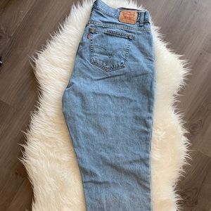 VINTAGE Levi’s Relaxed Tapper